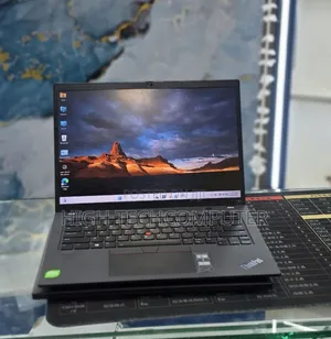 New Laptop Lenovo ThinkPad T14 G3 32GB Intel Core i7 SSD 512GB