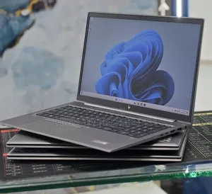 New Laptop HP ZBook Power G7 16GB Intel Core i5 SSD 512GB