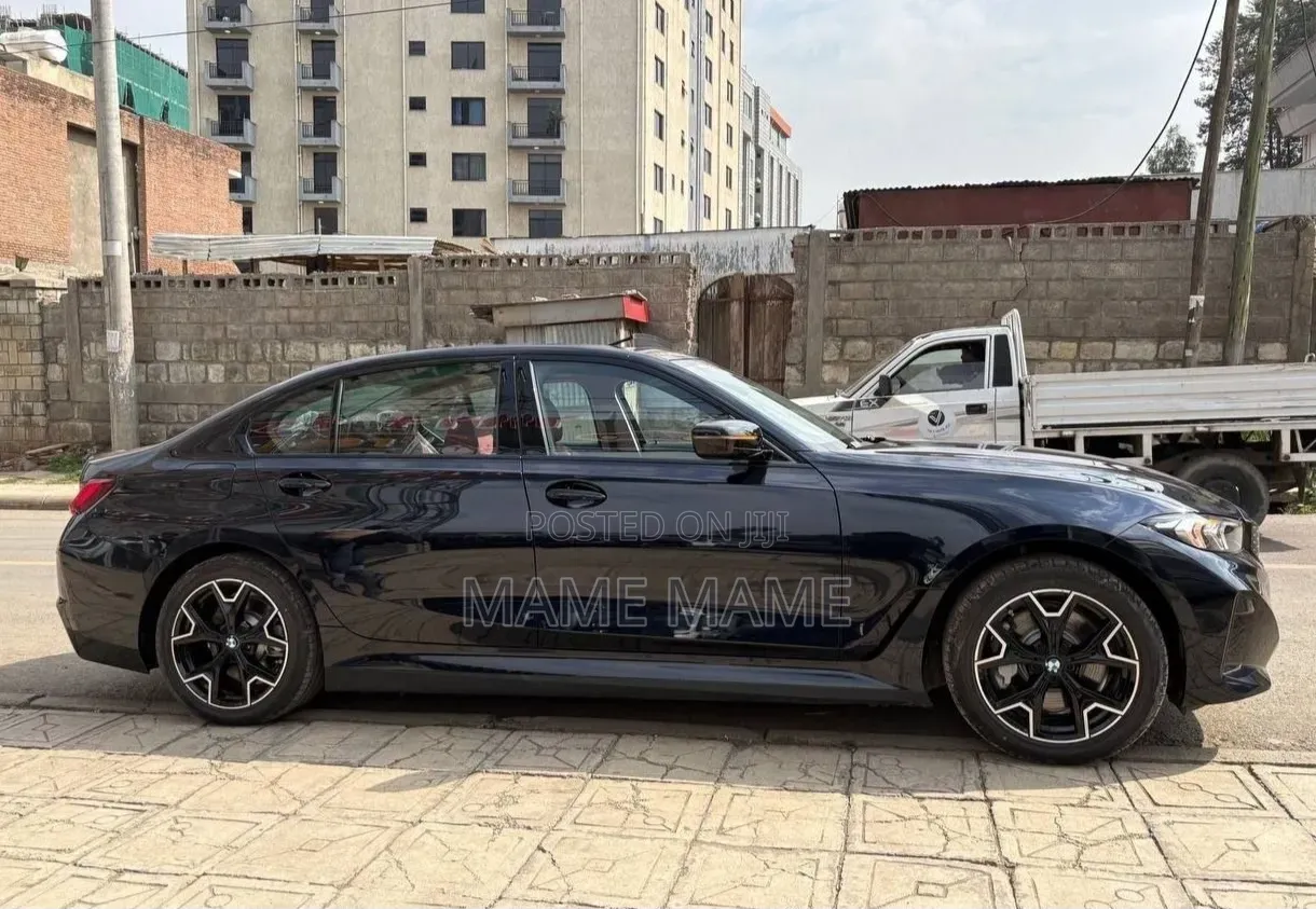 New BMW i3 2025 Black