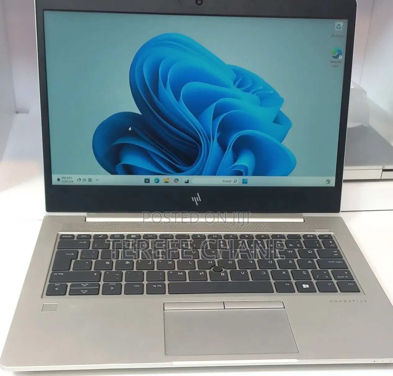 New Laptop HP EliteBook 830 G5 8GB Intel Core i7 SSD 512GB