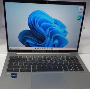 New Laptop HP EliteBook 830 G9 16GB Intel Core i5 SSD 512GB