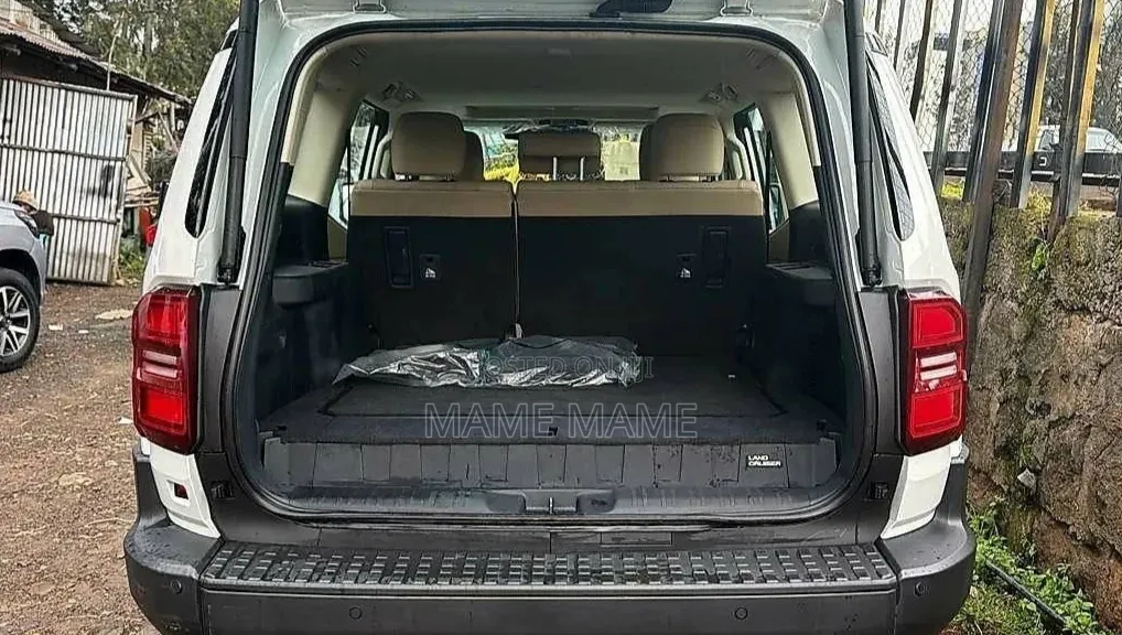 New Toyota Land Cruiser Prado 2025 White