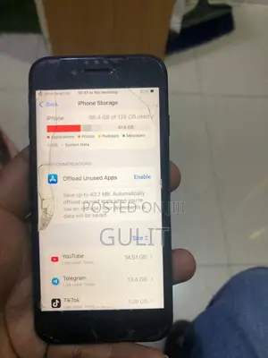 Apple iPhone SE (2020) 128 GB Black