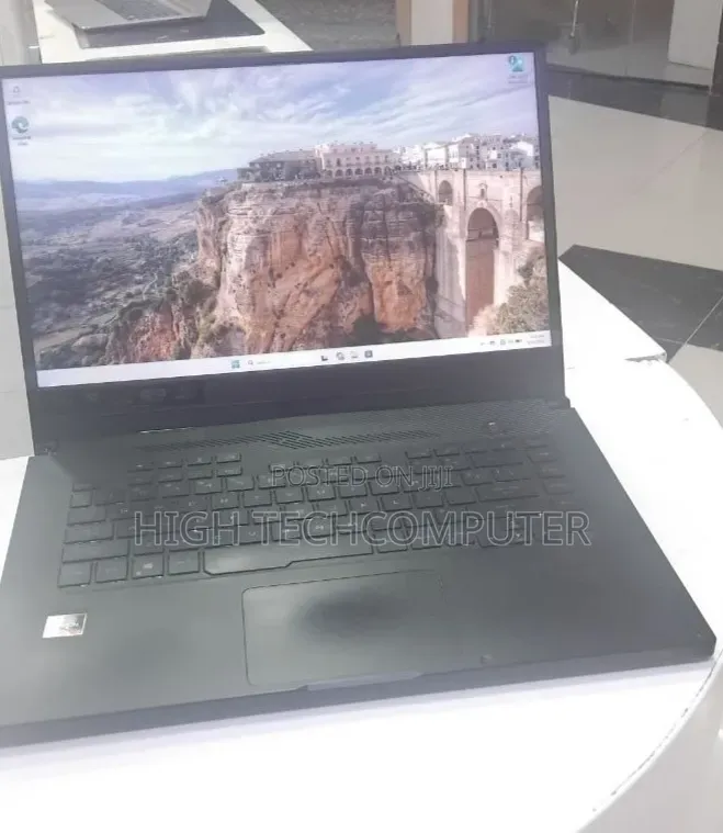 Laptop Asus ROG Zephyrus G15 16GB AMD Ryzen 7 SSD 512GB