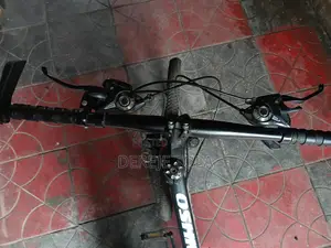 Tricycle 2022 Red
