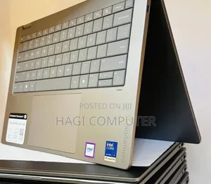 New Laptop HP OmniBook 5 Flip 16GB Intel Core Ultra 7 SSD 1T