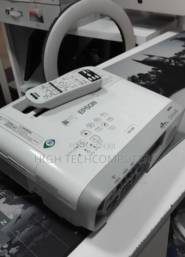 BRAND NEW EPSON Projector 
Has Remote 
Model Name: EB-