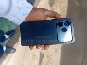 Tecno Spark 40 128 GB Black