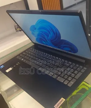 New Laptop Lenovo IdeaPad Z380 8GB Intel Core i5 SSD 512GB
