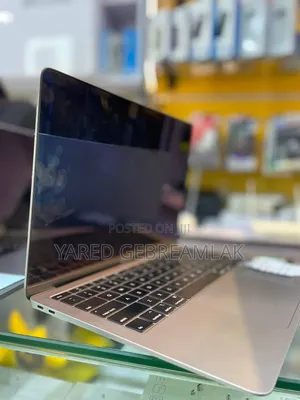 Laptop Apple MacBook Air 2019 16GB Intel Core i5 SSD 256GB
