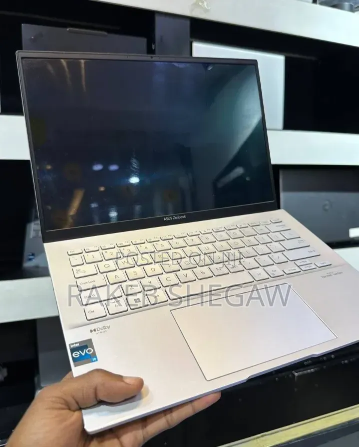 New Laptop Asus Zenbook 14 OLED 16GB Intel Core i9 SSD 512GB