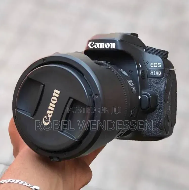 Canon 80D Camera 18-135mm Lens