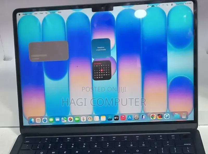 New Laptop Apple MacBook Air 2022 M2 8GB Apple M2 SSD 256GB