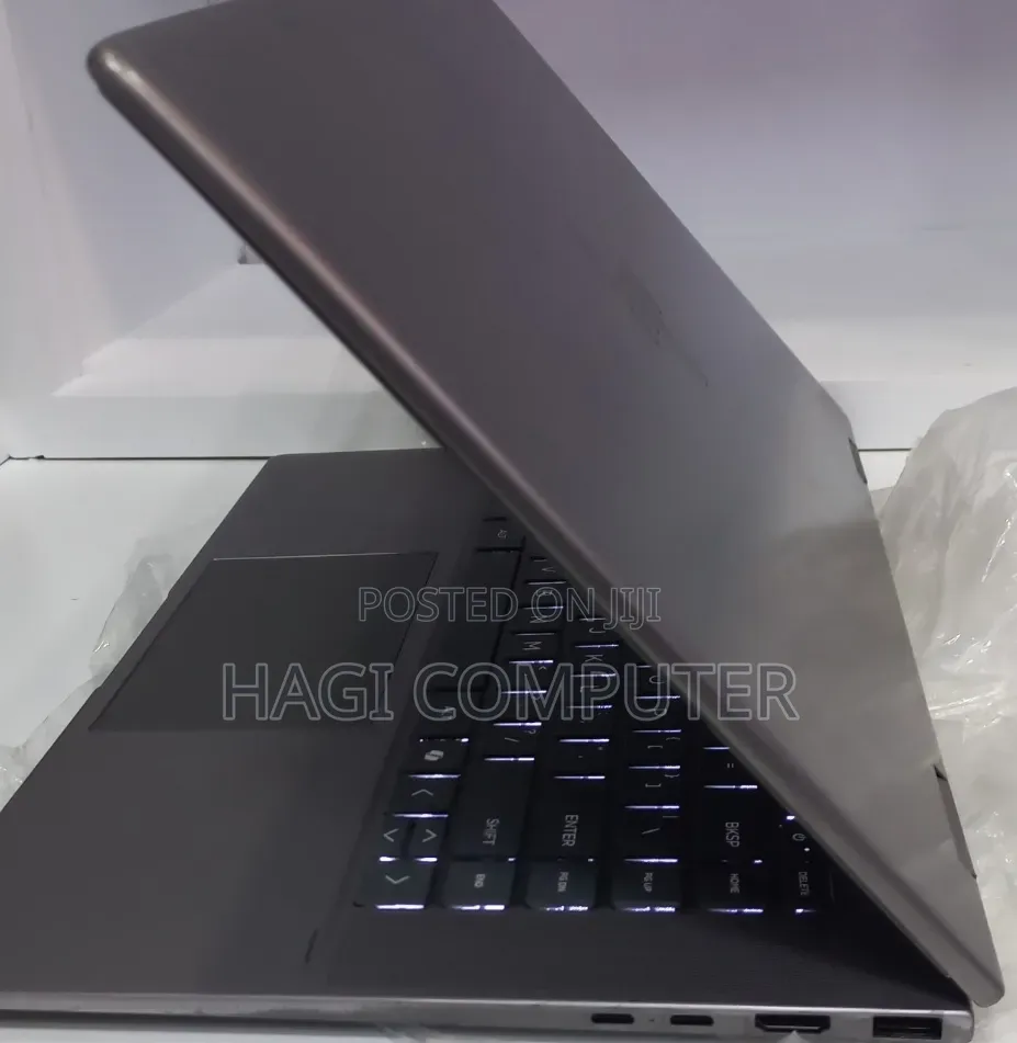New Laptop HP Envy x360 16GB Intel Core Ultra 7 SSD 512GB