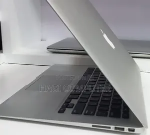 New Laptop Apple MacBook Air 2017 8GB Intel Core i7 SSD 128GB