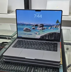 New Laptop Apple MacBook Pro 2021 M1 16GB Apple M1 Pro SSD 512GB