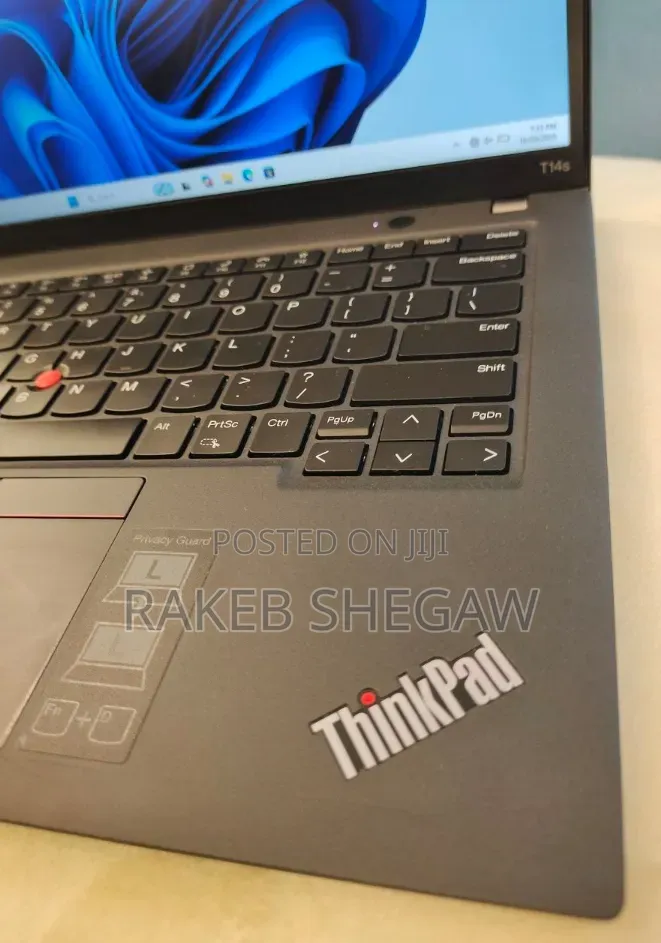 New Laptop Lenovo ThinkPad T14 32GB Intel Core i7 SSD 512GB