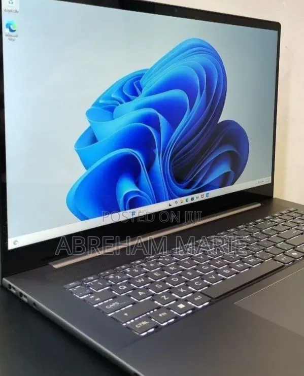 New Laptop HP Envy 17 16GB Intel Core Ultra 7 SSD 1T