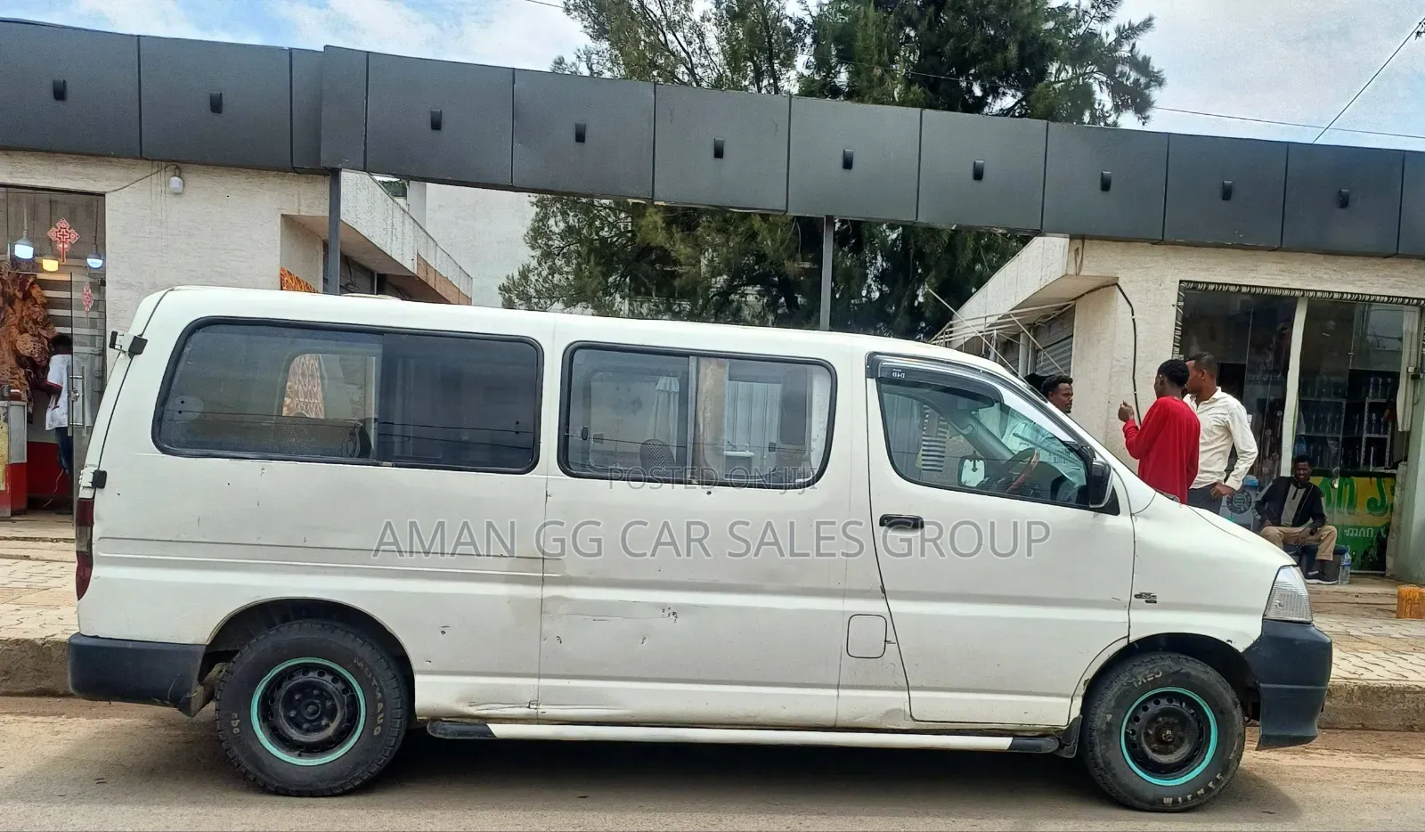 Toyota HiAce 2008 White