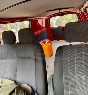 Toyota HiAce 2008 Red