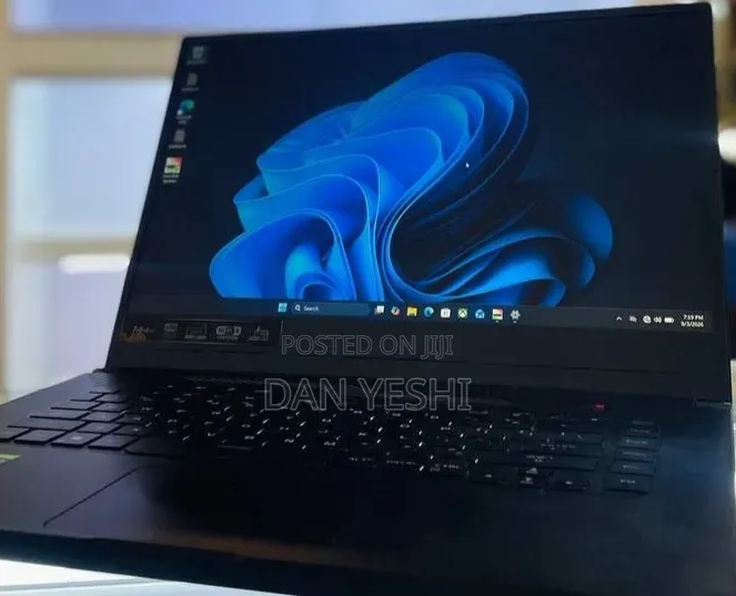 New Laptop Asus ROG Zephyrus G15 16GB AMD Ryzen 7 SSD 512GB