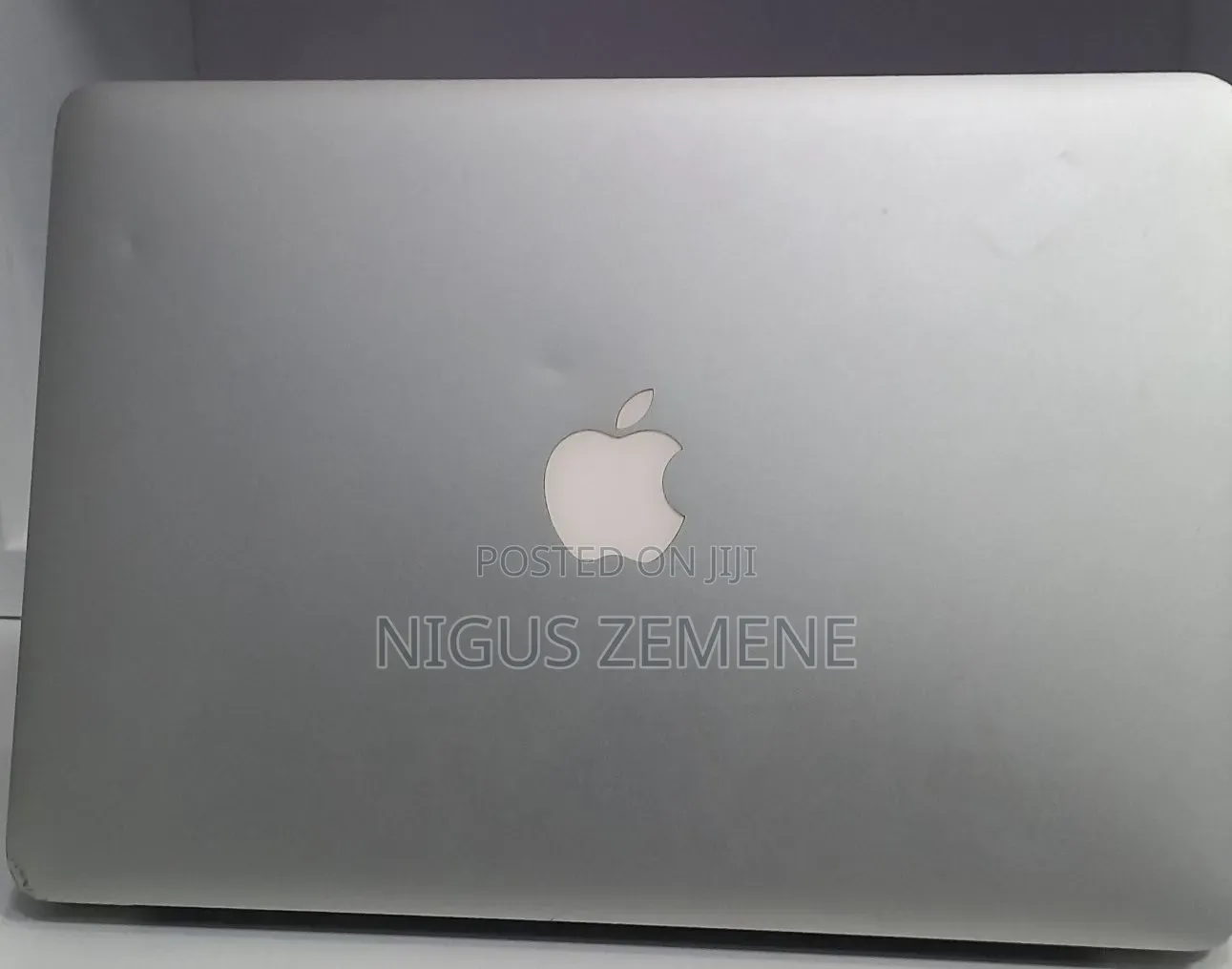 New Laptop Apple MacBook Air 2017 8GB Intel Core i7 SSD 128GB