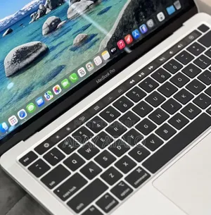 New Laptop Apple MacBook Pro 8GB Apple M2 SSD 512GB