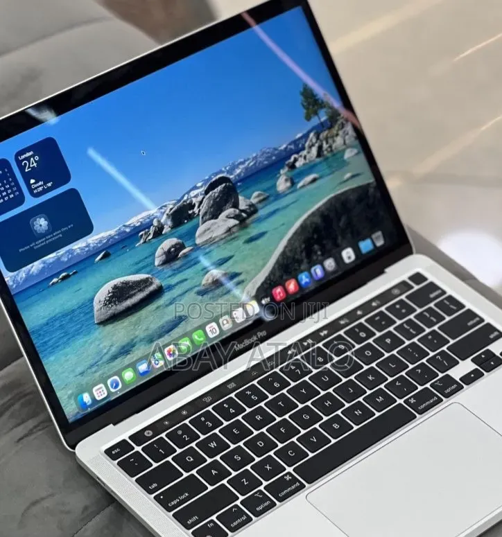 New Laptop Apple MacBook Pro 8GB Apple M2 SSD 512GB