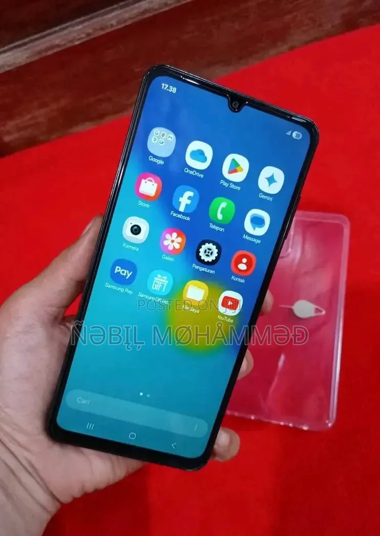 Samsung Galaxy A06 128 GB Black