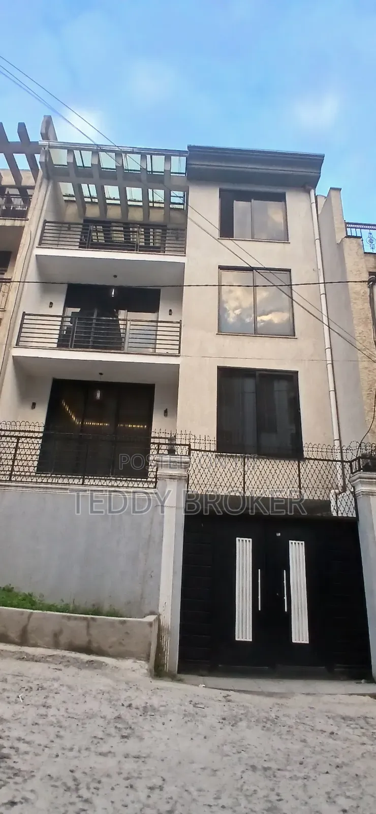 6bdrm House in Haile Garment, Nifas Silk-Lafto for sale