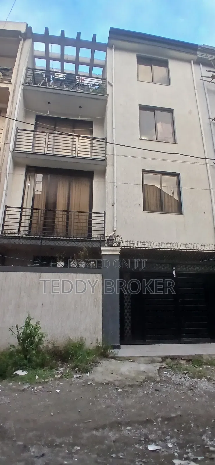 6bdrm House in Haile Garment, Nifas Silk-Lafto for sale