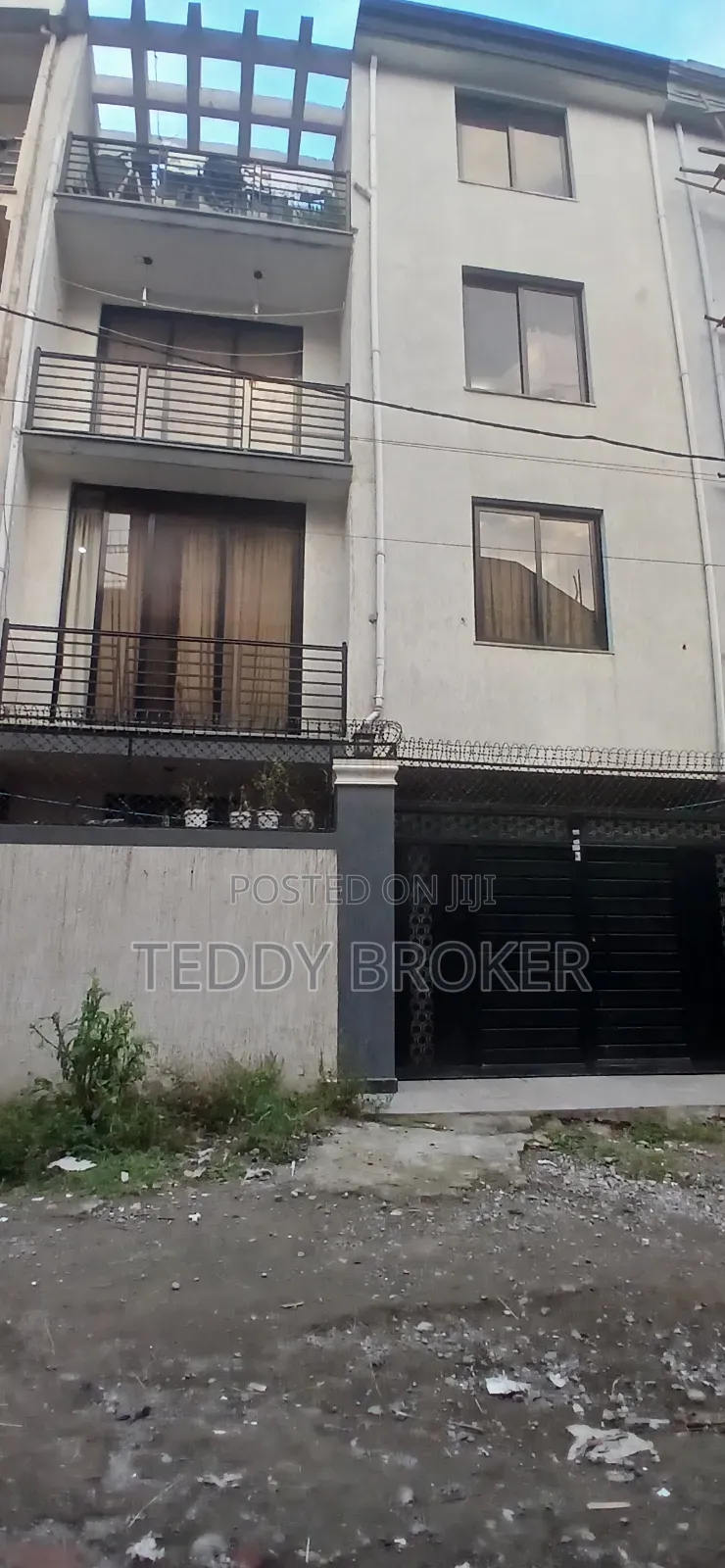 6bdrm House in Haile Garment, Nifas Silk-Lafto for sale