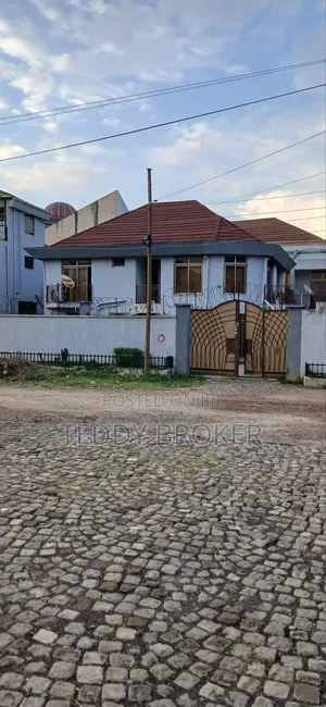 8bdrm House in Haile Garment, Nifas Silk-Lafto for sale