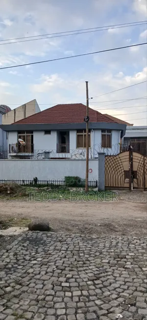 8bdrm House in Haile Garment, Nifas Silk-Lafto for sale