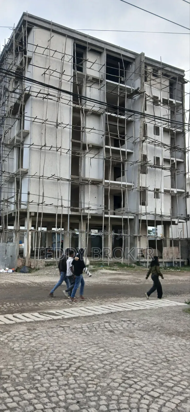 14bdrm House in Haile Garment, Nifas Silk-Lafto for sale