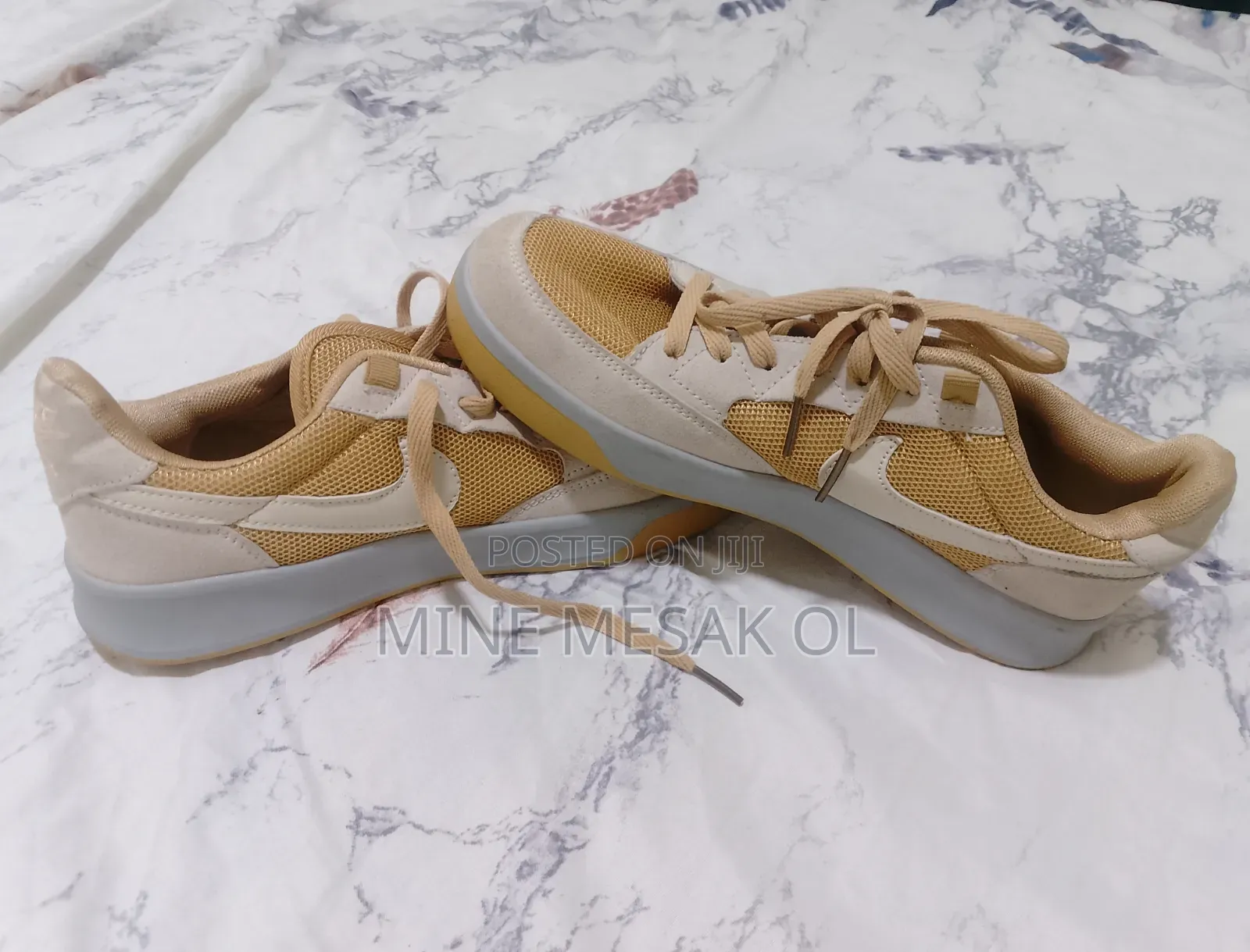 Nike Shoe for Sale