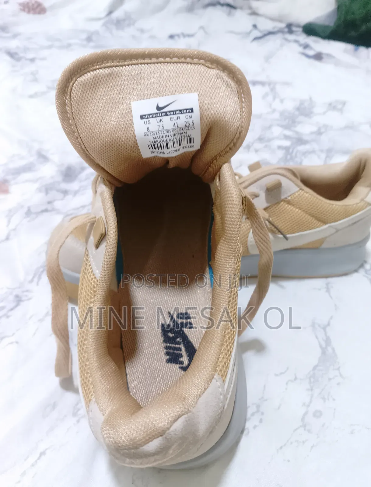 Nike Shoe for Sale