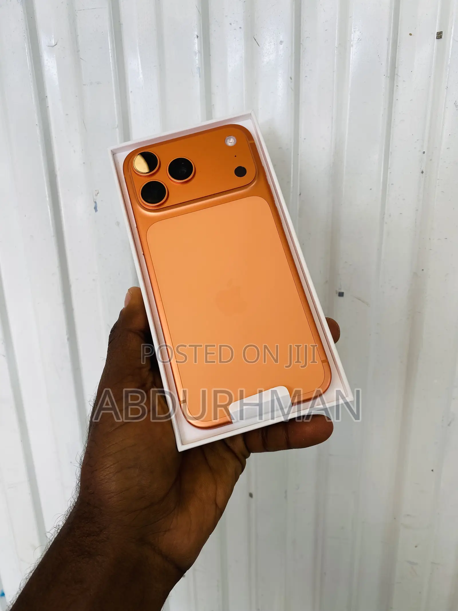 New Apple iPhone 17 Pro Max 256 GB Orange