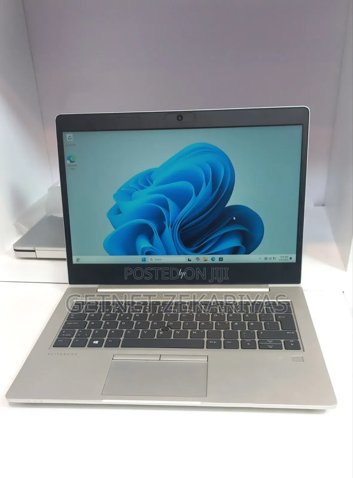 New Laptop HP EliteBook 830 G5 8GB Intel Core i7 SSD 512GB