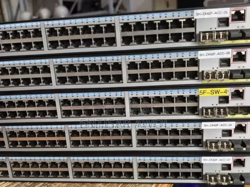 Huawei S5700-52p-PWR-Li-AC PoE 48x Gigabit 4x GE SFP Access Switch
