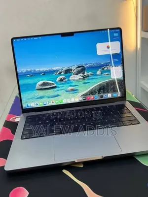 New Laptop Apple MacBook Pro 2023 M3 8GB Apple M3 SSD 512GB