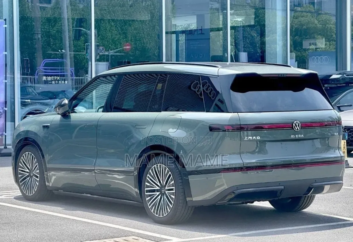 New Volkswagen ID.7 2025 Gray