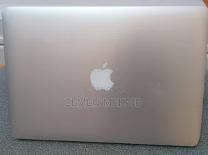 New Laptop Apple MacBook Pro 2013 8GB Intel Core i5 SSD 256GB