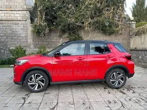 Toyota Raize 2023 Red
