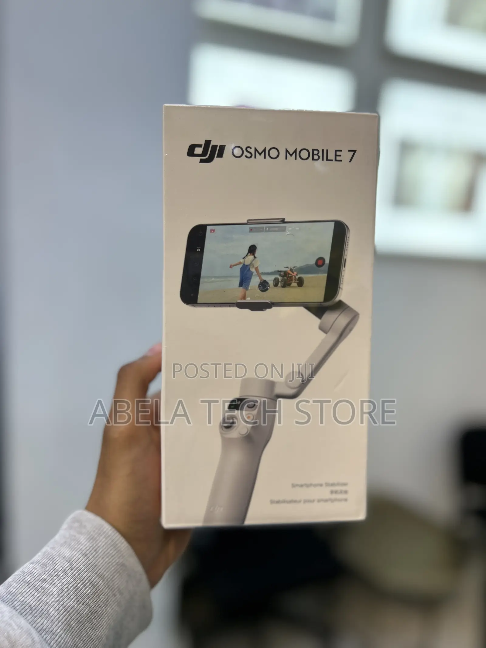 DJI Osmo Mobile 7 – Smartphone Gimbal Stabilizer