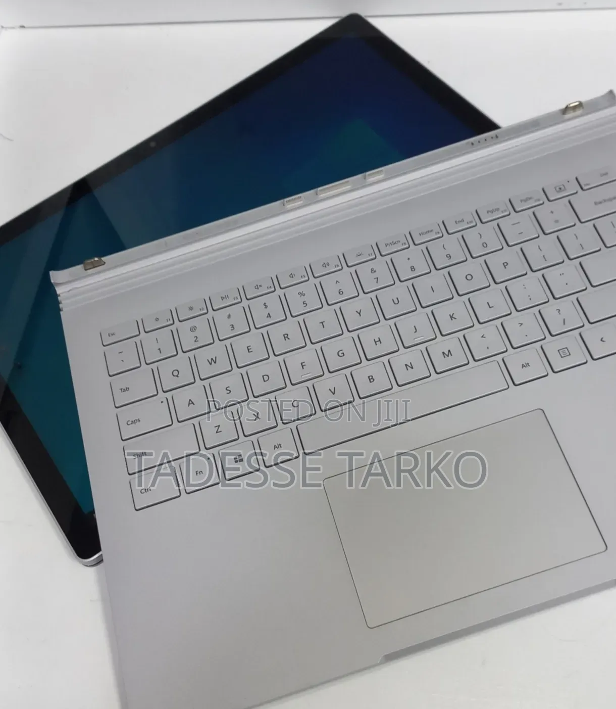New Laptop Microsoft Surface Book 2 16GB Intel Core i7 SSD 512GB