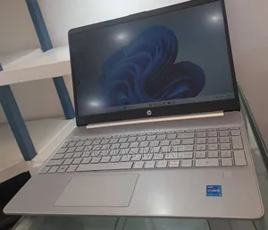 New Laptop HP Stream Notebook 8GB Intel Core i5 SSD 512GB