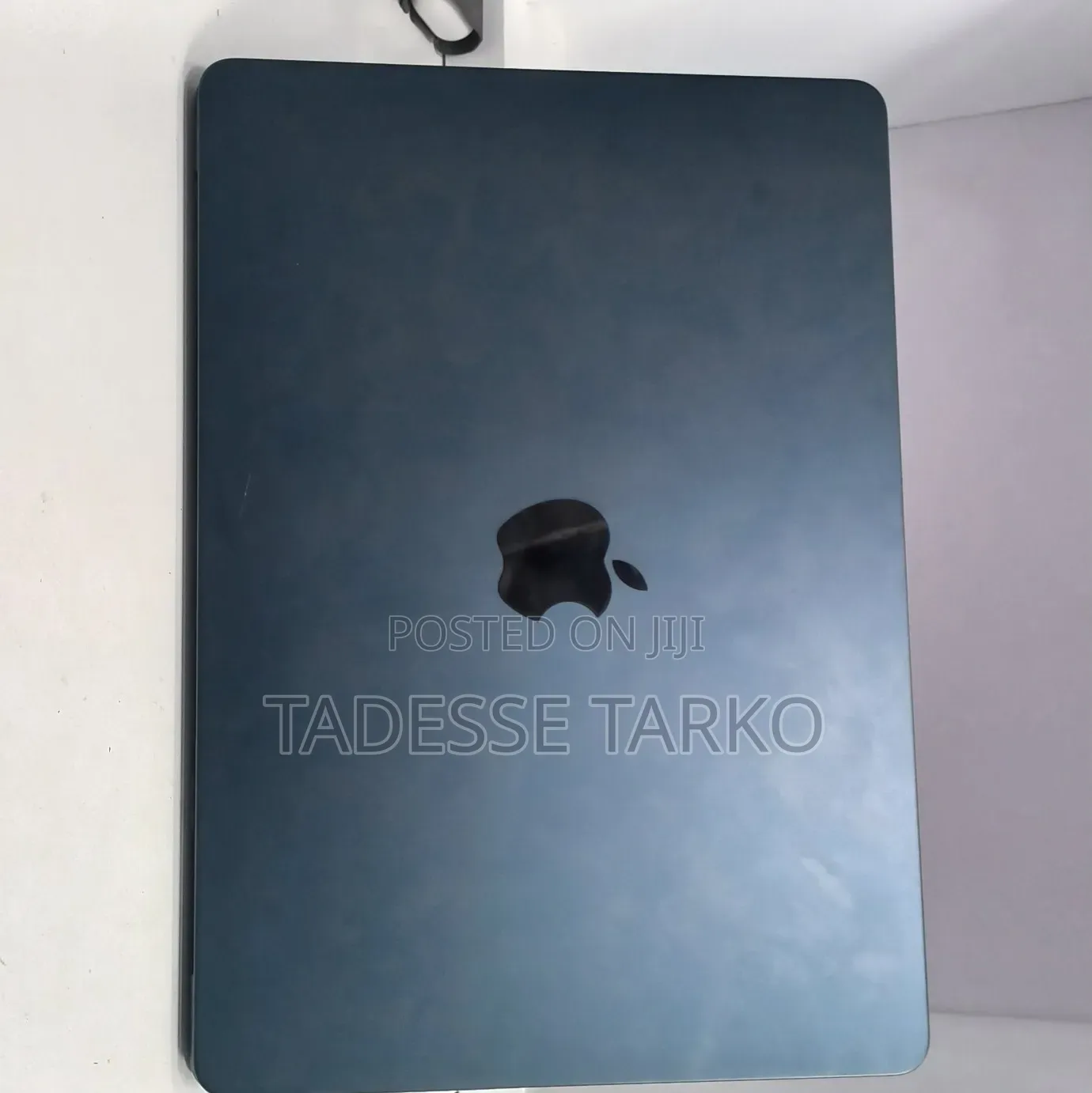 New Laptop Apple MacBook Air 2022 M2 8GB Apple M2 SSD 256GB