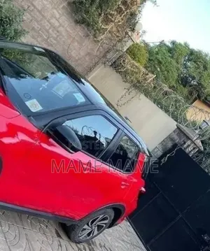 Toyota Raize 2023 Red