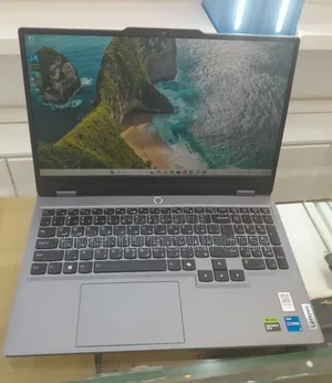 New Laptop Lenovo LOQ 15IRH8 12GB Intel Core i5 SSD 512GB
